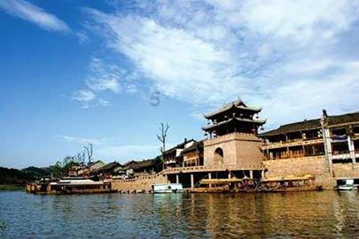 快点上厕所